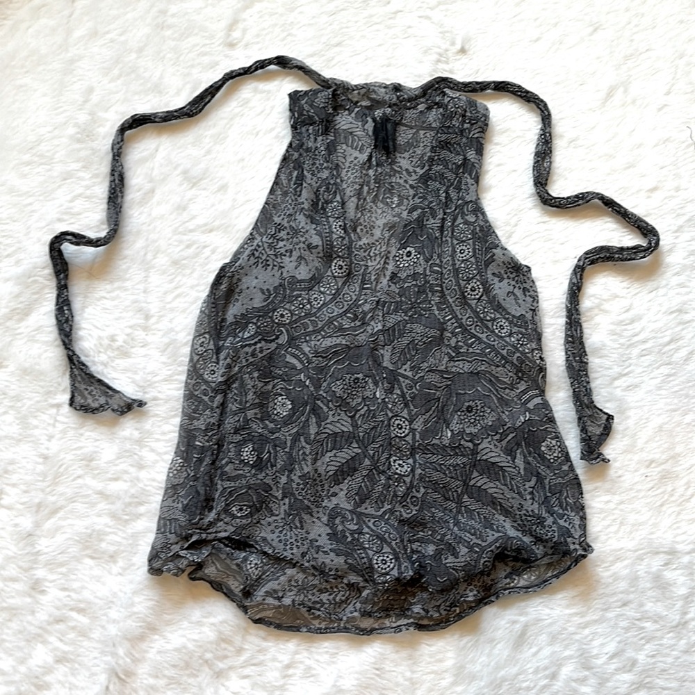 Reformation sleeveless pussy bow top